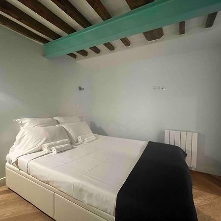 Paris Le Marais Duplex Appartement Buitenkant foto